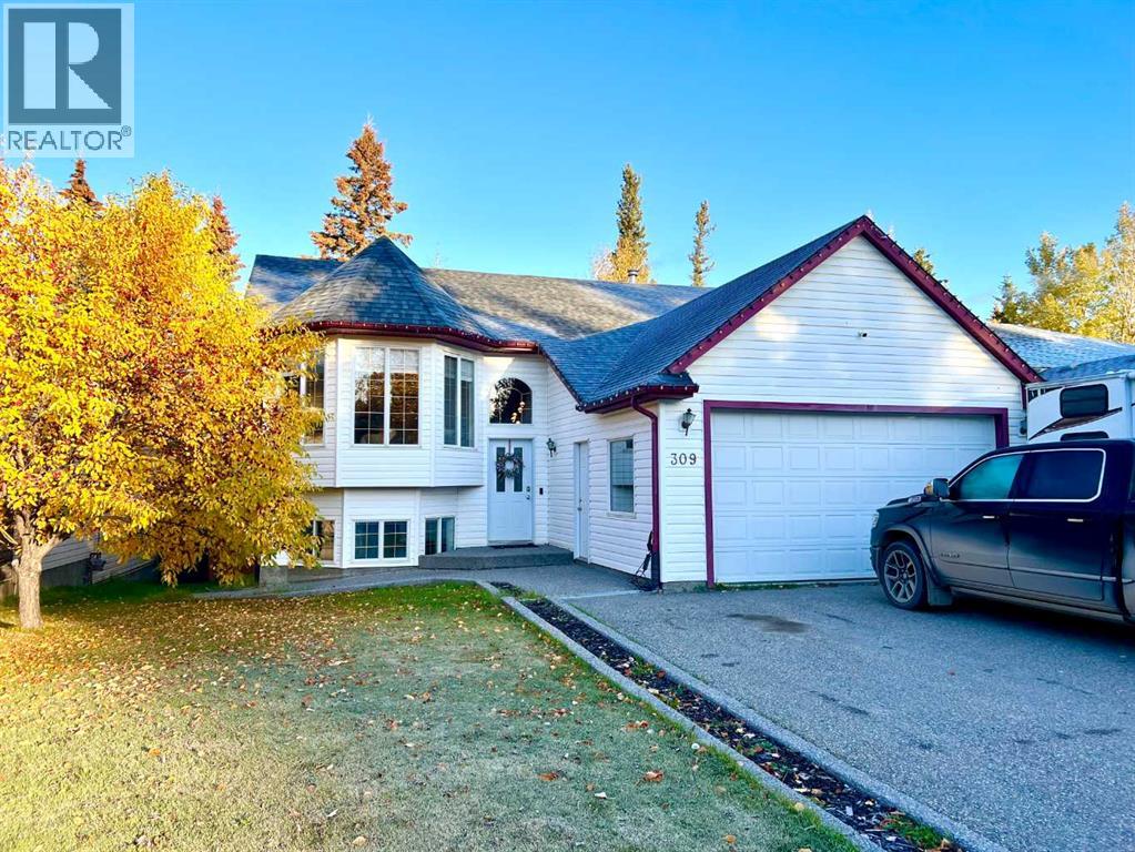 309 Eaton Dr, Hinton, AB T7V 1Y5