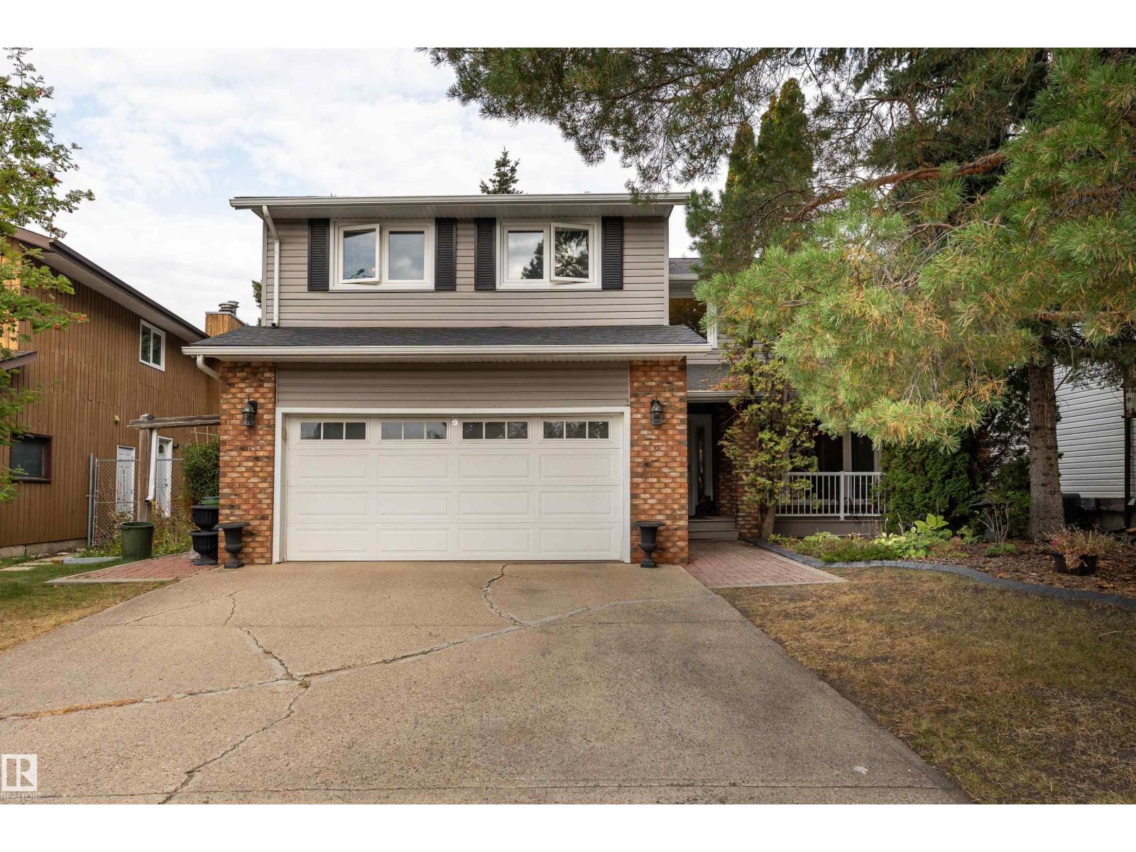 39 Av Nw Unit 5310 #b, Edmonton, AB T6L 1P1