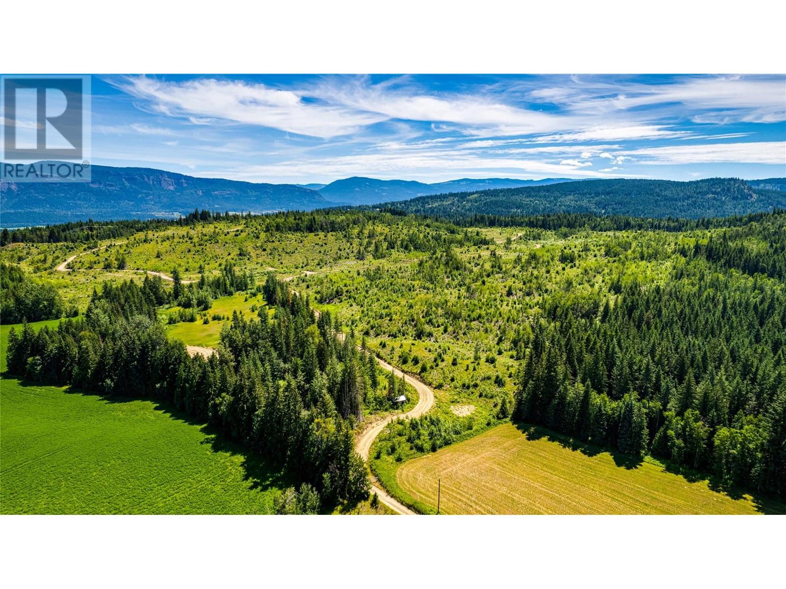 800 Goosen Rd, Enderby, BC V0E 1V3