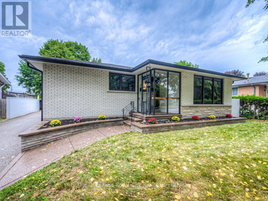 36 Argyle Dr, Guelph, ON N1G 2P2