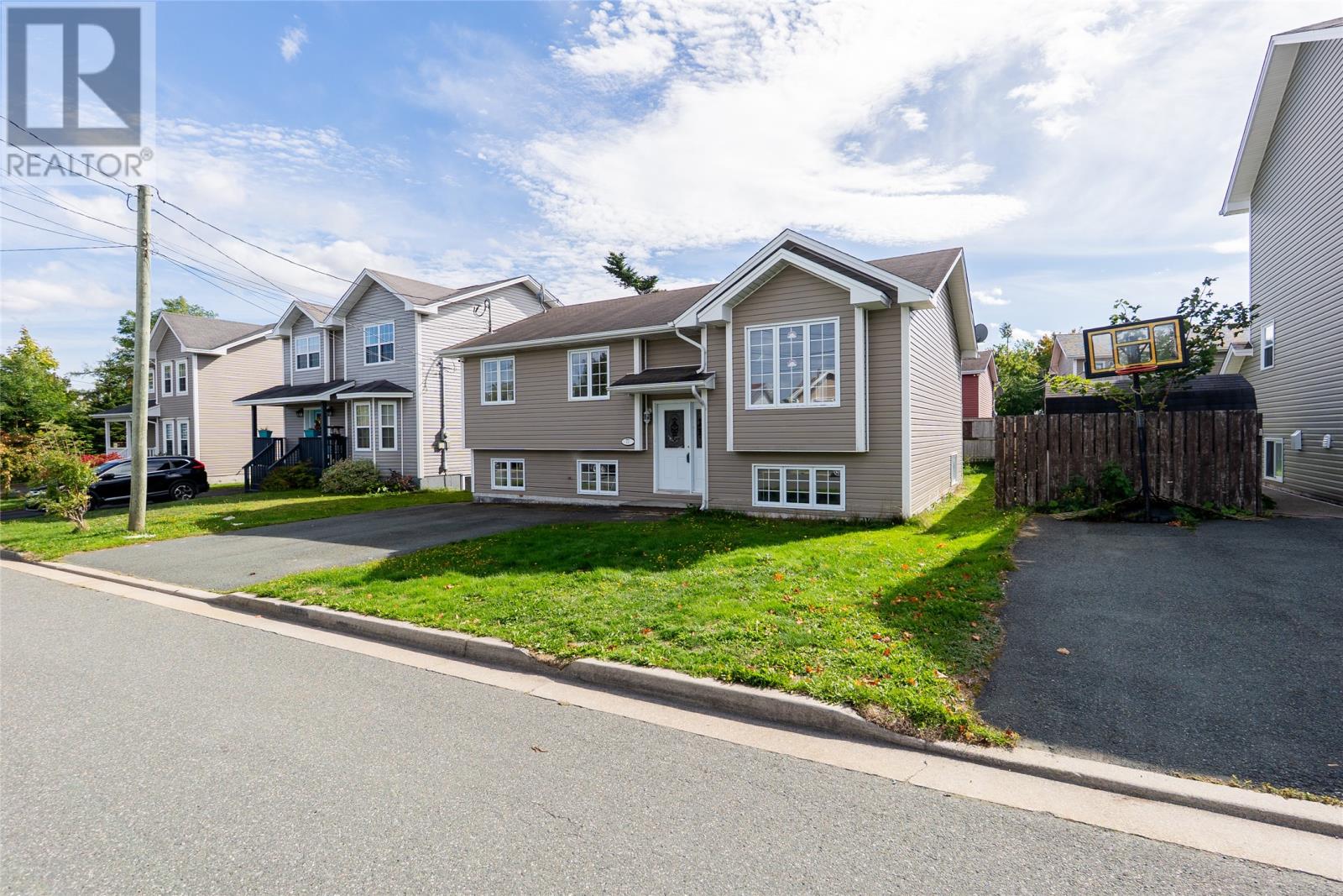 77 Beaver Brook Dr, St. John's, NL A1S 1E3
