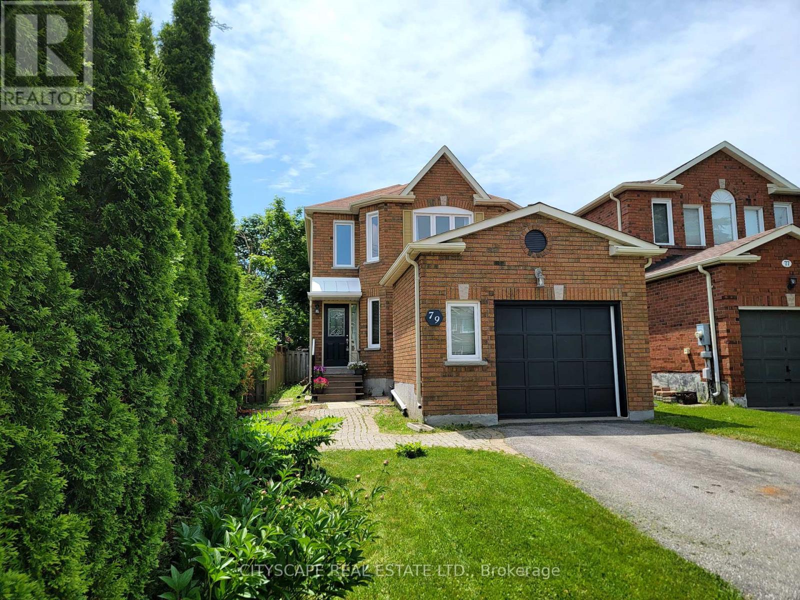 79 Weatherup Cres, Barrie, ON L4N 7J7