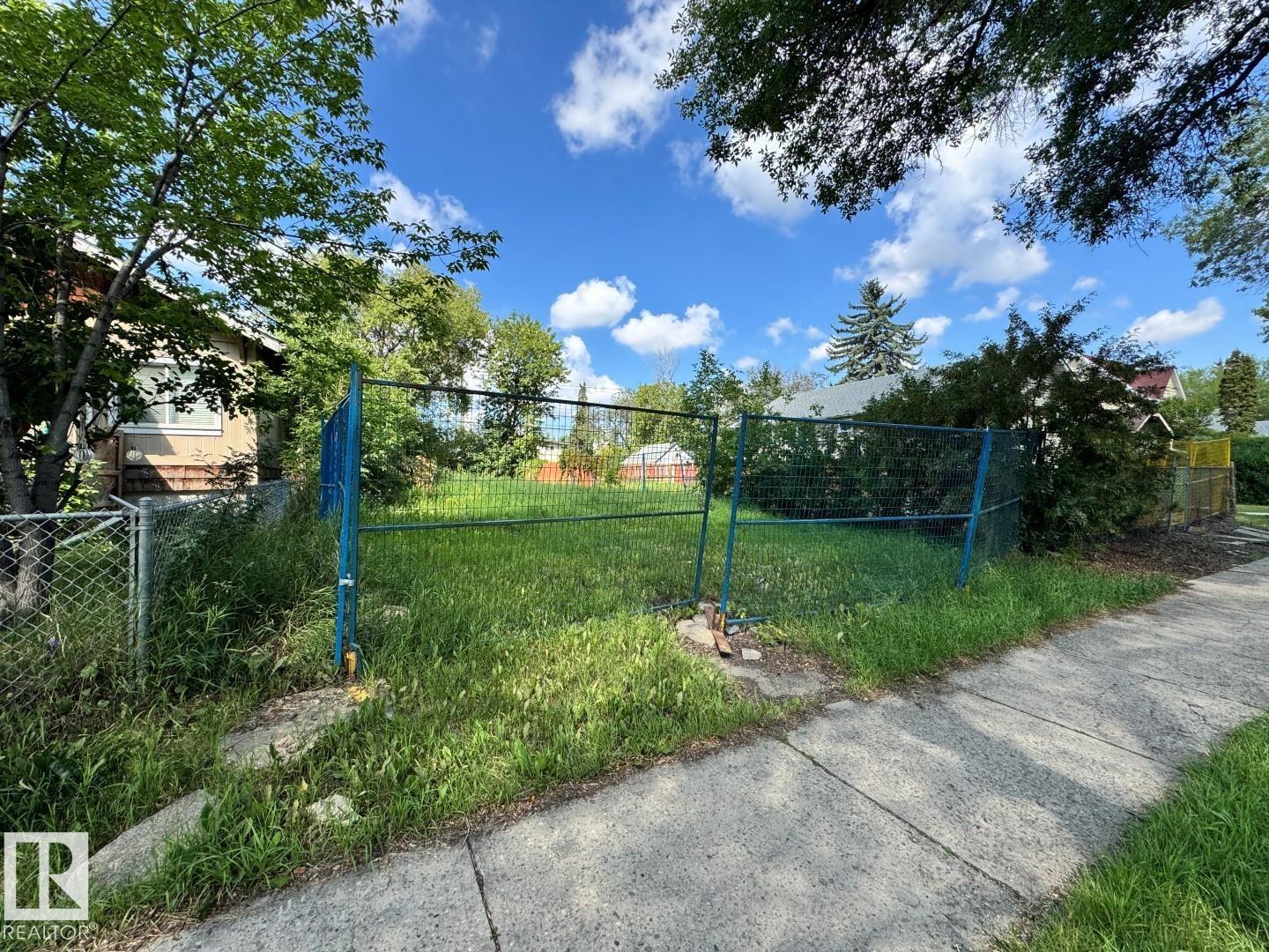97 St Nw Unit 11144, Edmonton, AB T5G 1W8