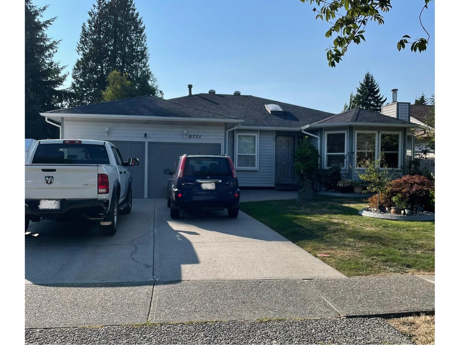 152 Street Unit 8721 #a, Surrey, BC V3S 5B2