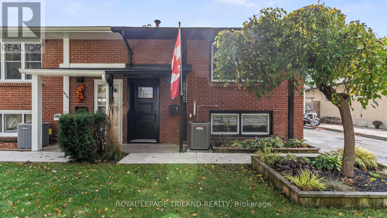 1598 Nairn Ave, London, ON N5V 2P2