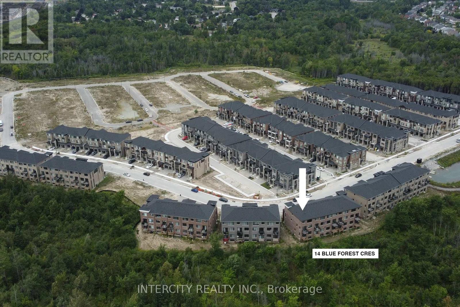 14 Blue Forest Cres, Barrie Innis-shore, ON L9J 0N3