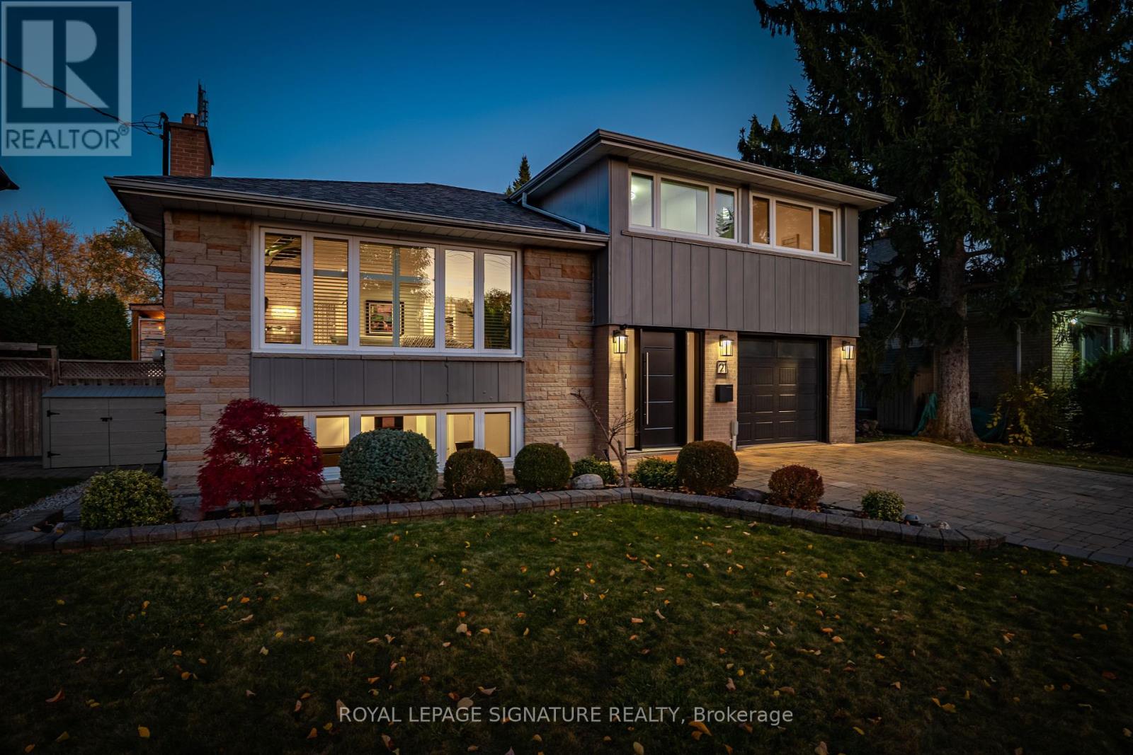 21 Page Ave, Toronto, ON M2K 2B3