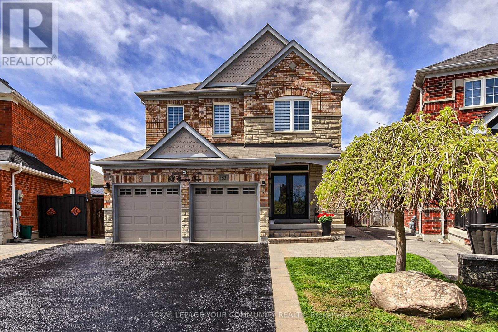 63 Cousteau Dr, Bradford West Gwillimbury, ON L3Z 3B9