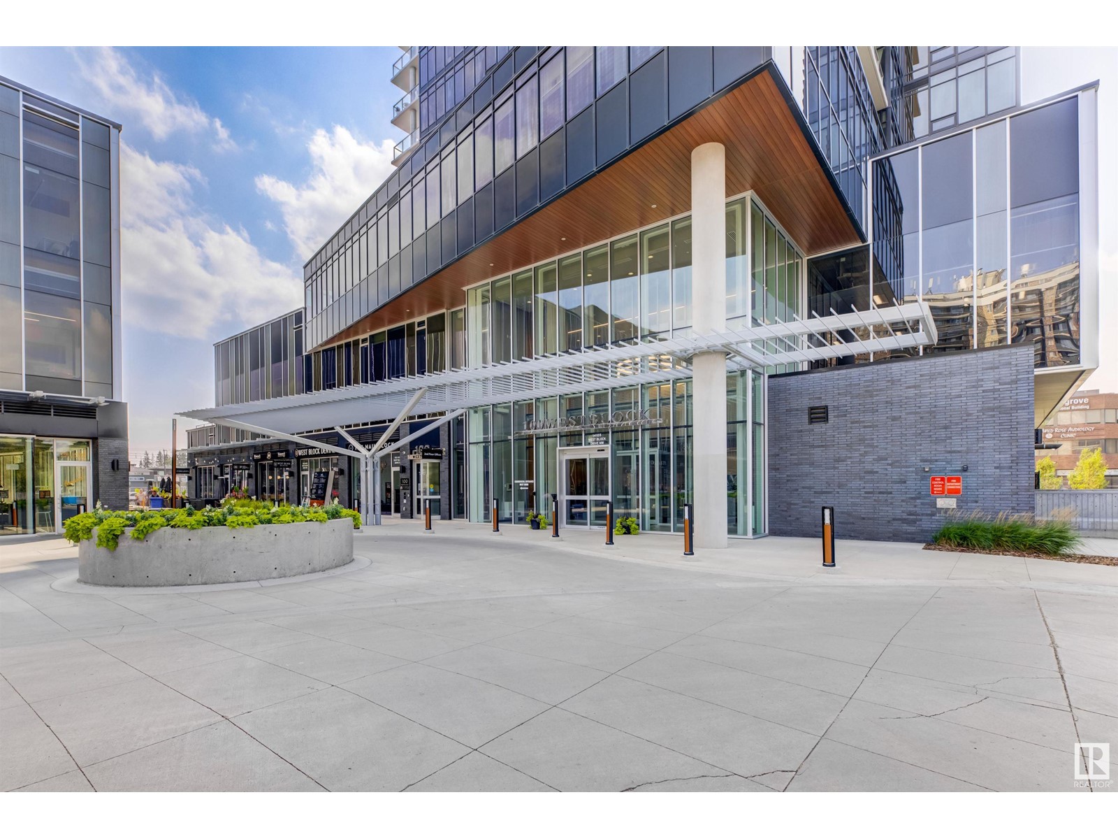 14105 West Block Drive Northwest #602, Edmonton, AB T5N 1L5