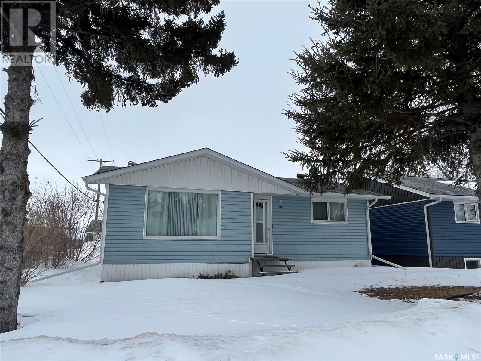 319 Pelly St, Rocanville, SK S0A 3L0