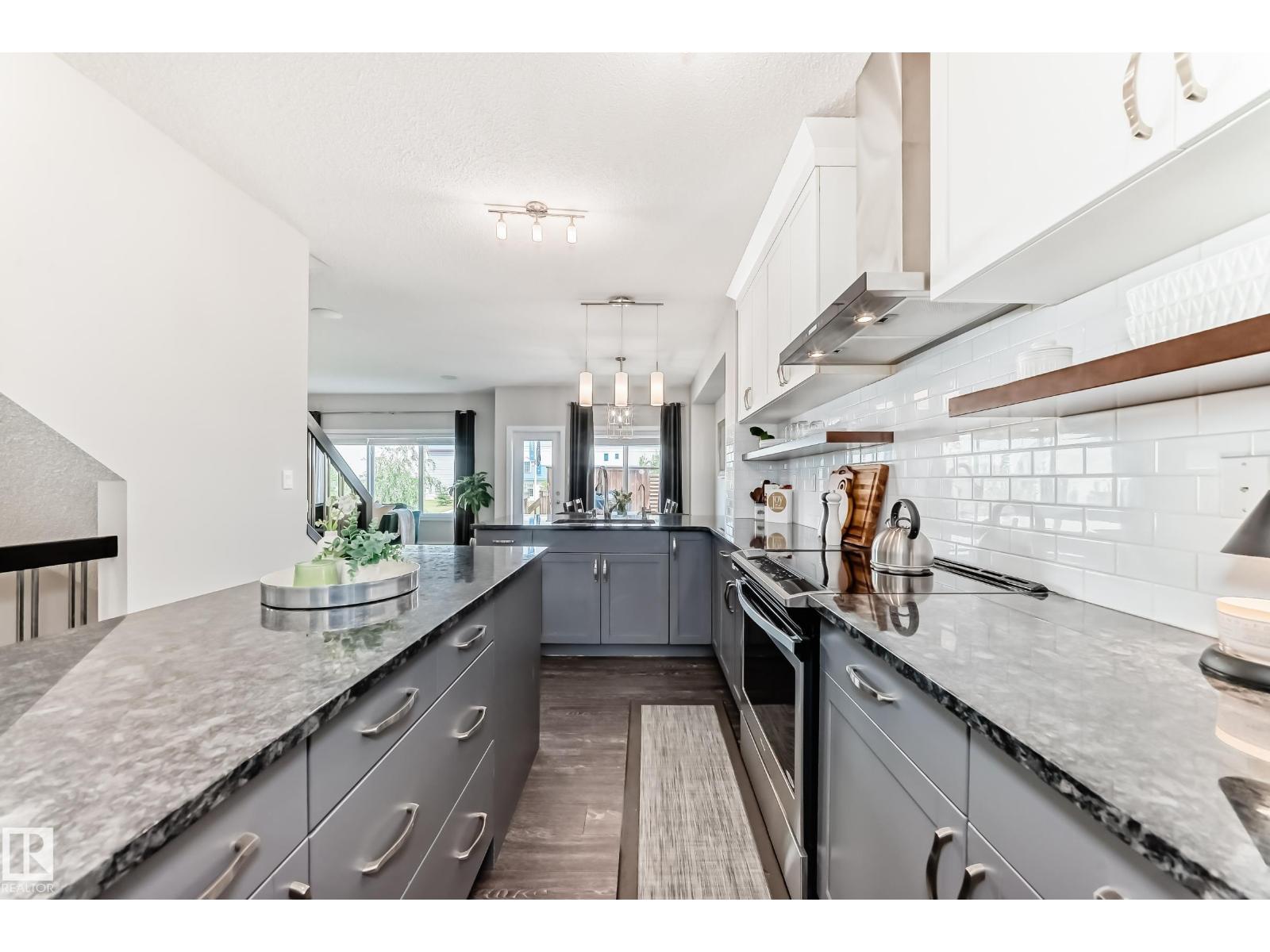 49 Av Unit 6406, Beaumont, AB T4X 0W5