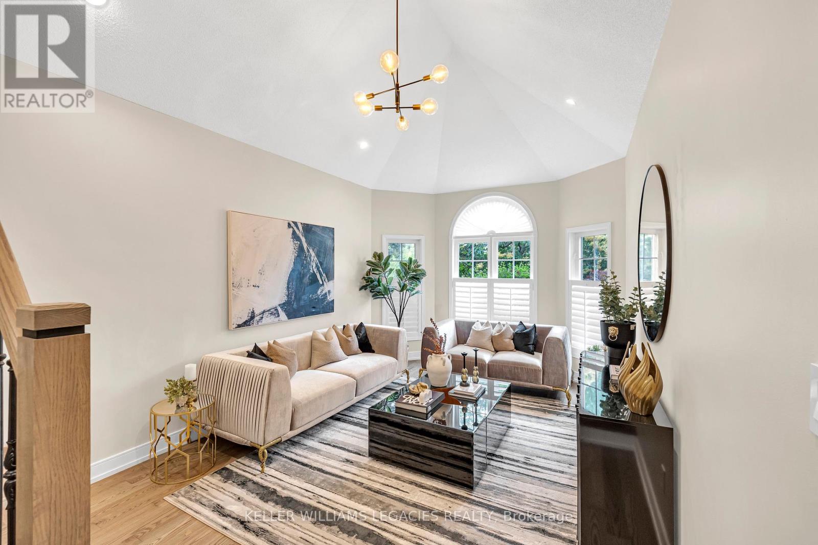 43 Allayden Dr, Whitby, ON L1P 1L5