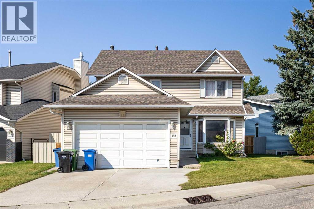 132 Scenic Cove Cir NW, Calgary, AB T3L 1M9