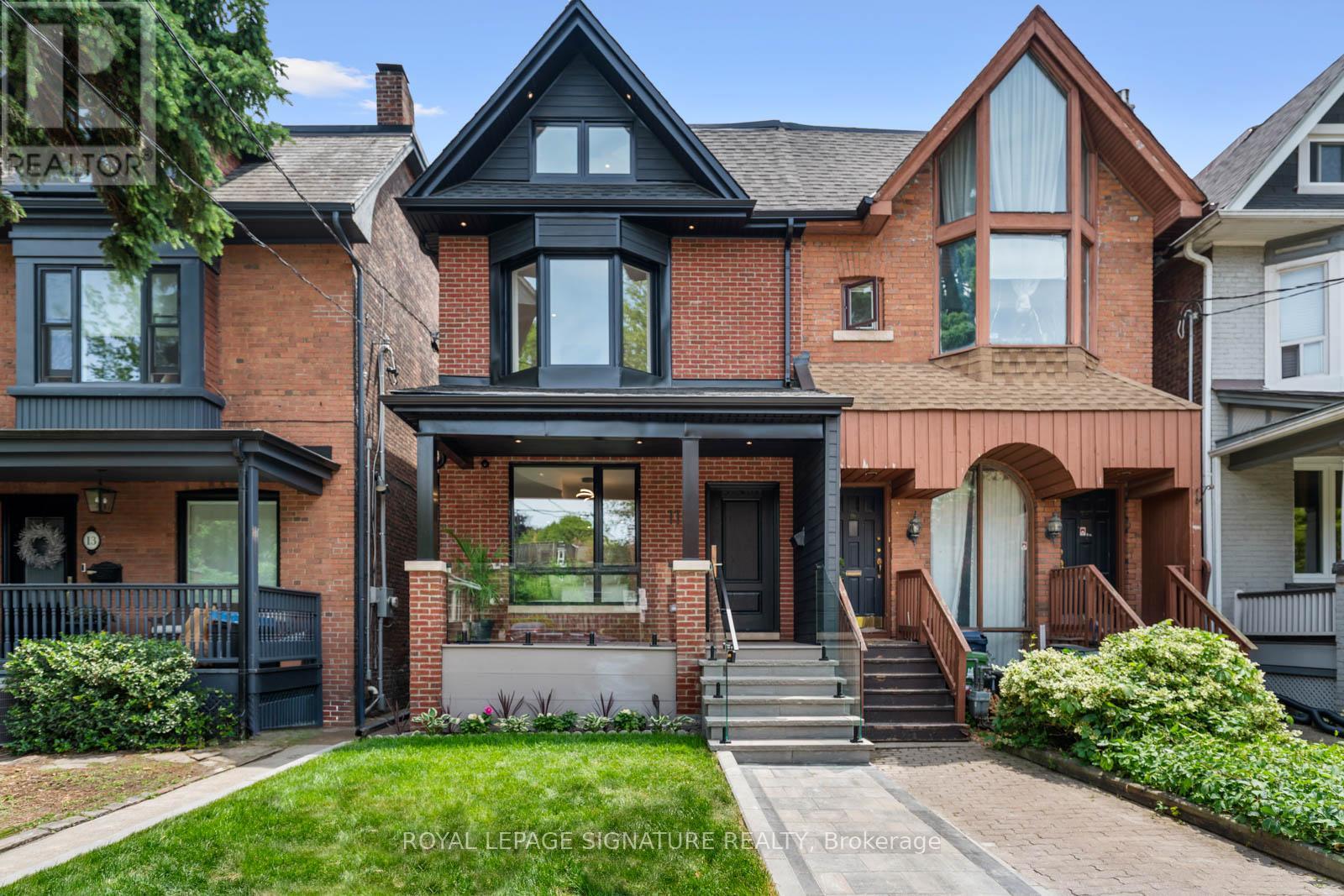 11 Victor Ave, Toronto, ON M4K 1A7