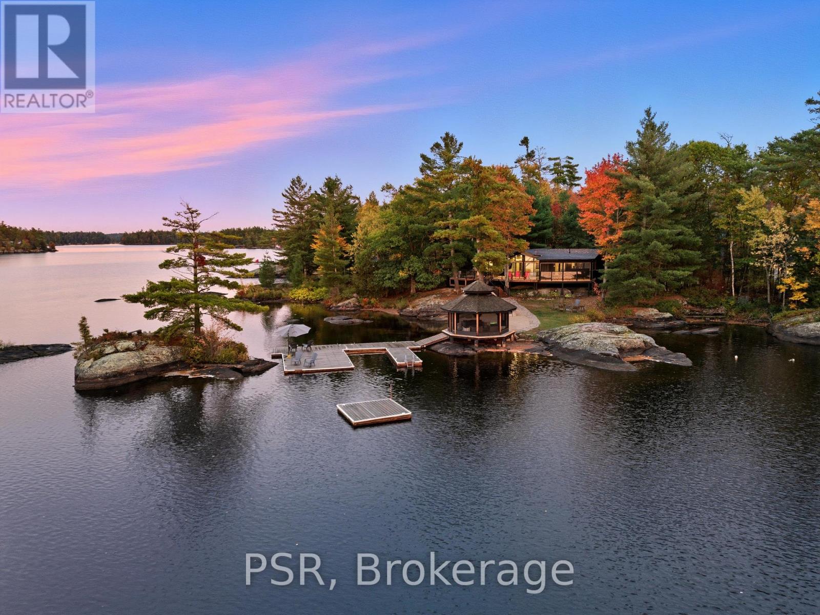 1069 White Eagle Rd, Gravenhurst, ON P0E 1G0