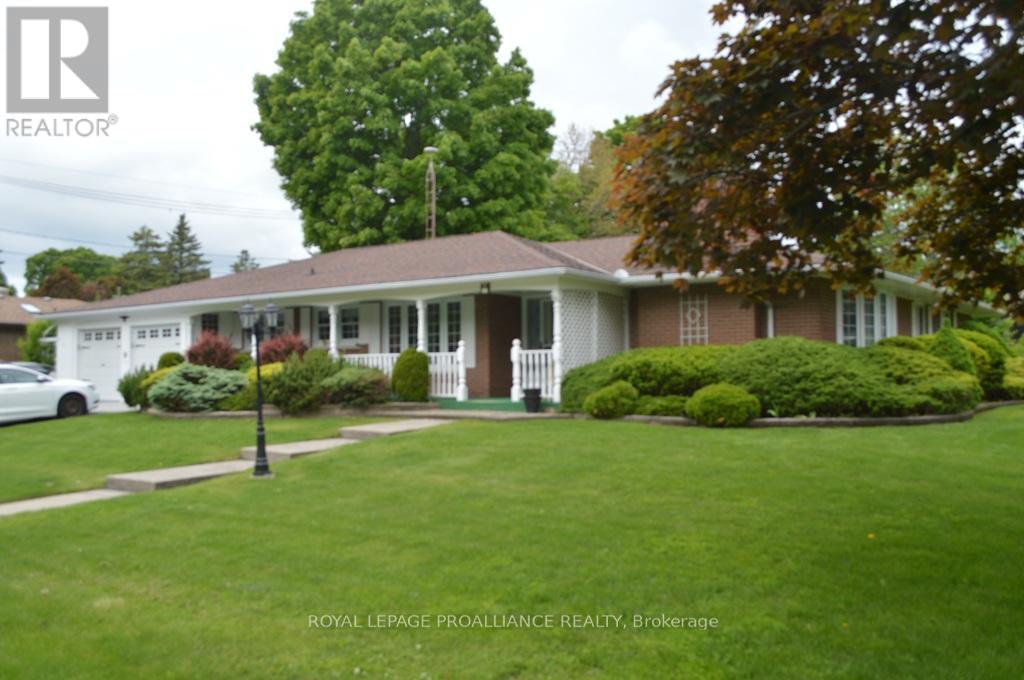 9 Parkview Hts, Quinte West Trenton Ward, ON K8V 5L9