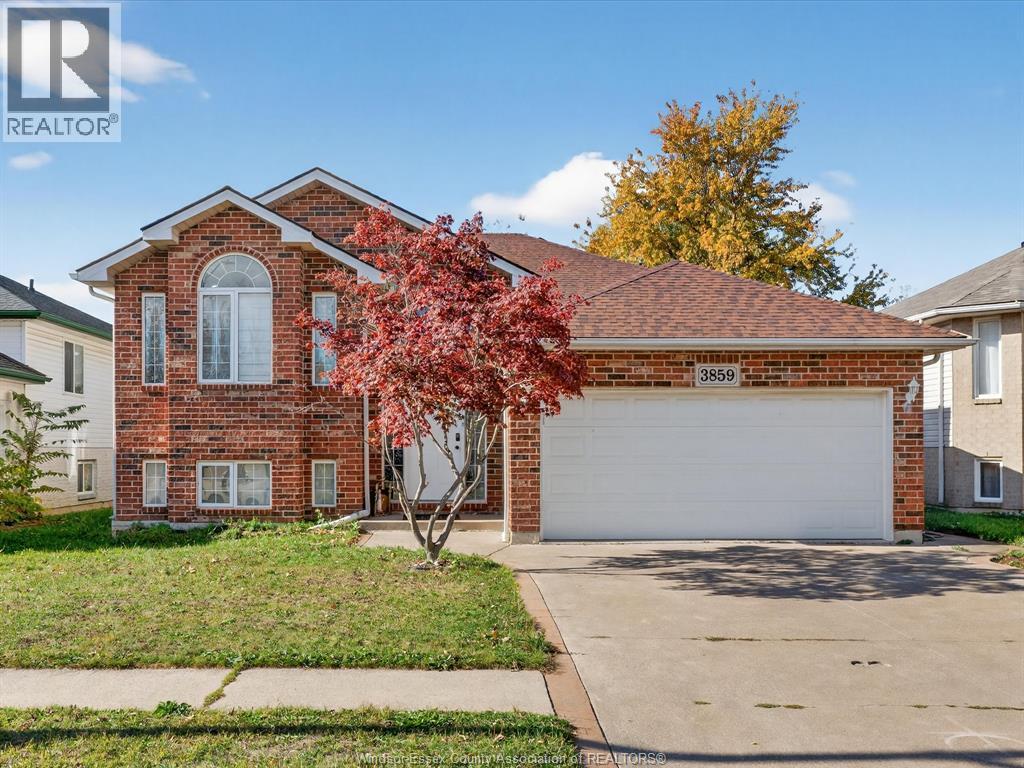 3859 Clara Ave, Windsor, ON N9E 4X6