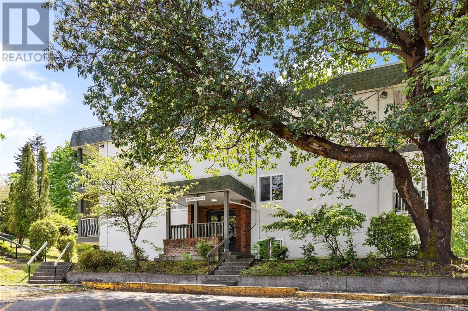 999 Bowen Rd Unit 5201 Rd, Nanaimo, BC V9R 2A4