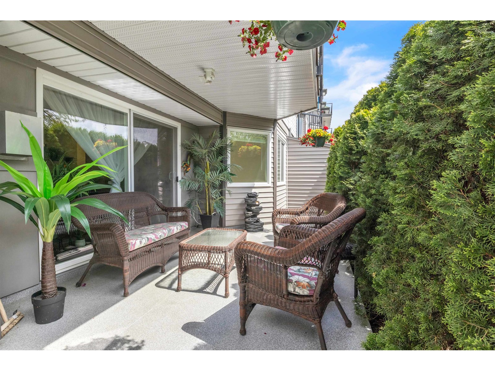 32044 Old Yale Road Unit 108, Abbotsford, BC V2T 2C9