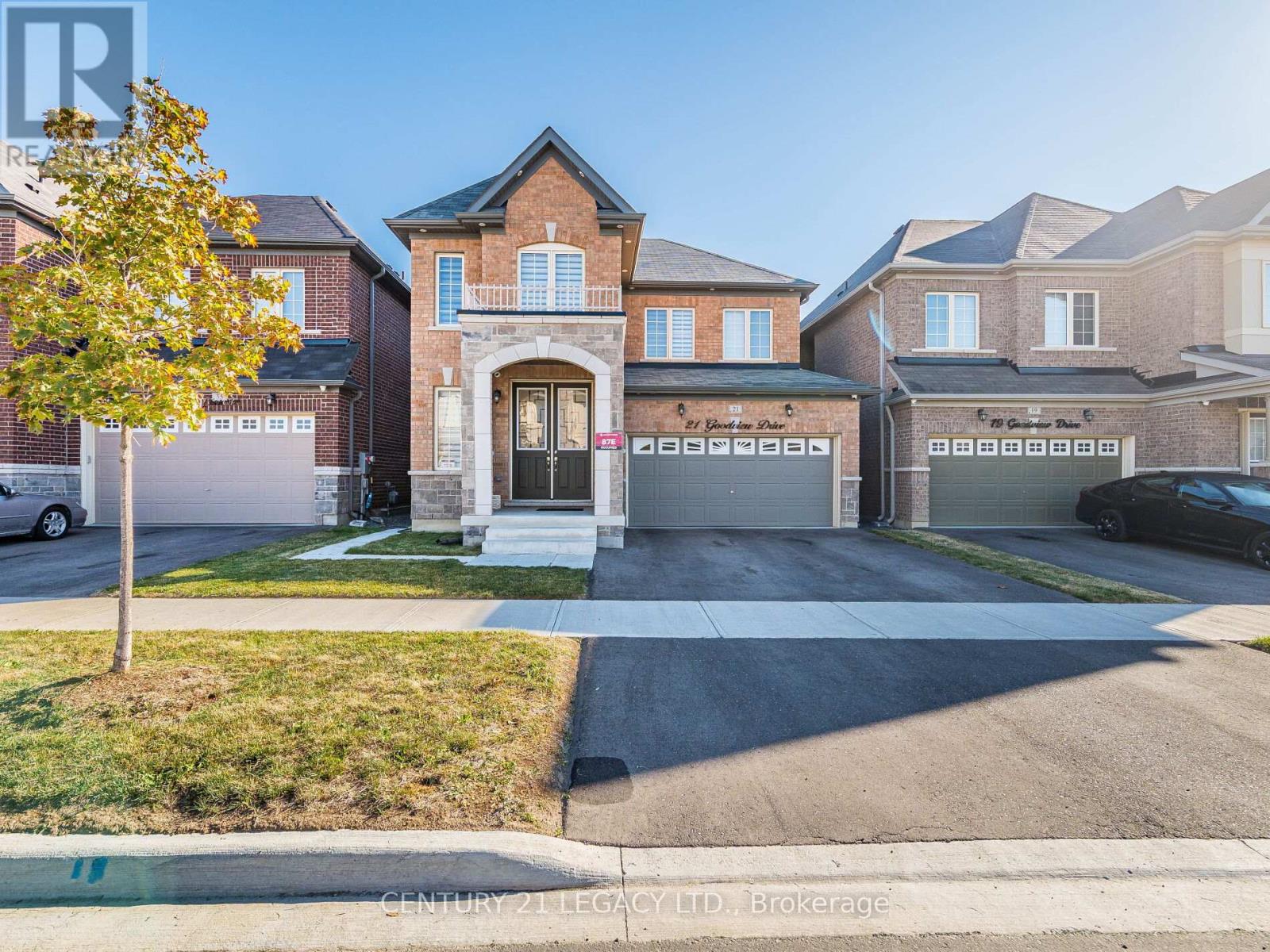 21 Goodview Dr, Brampton Sandringham-wellington North, ON L6R 4C3