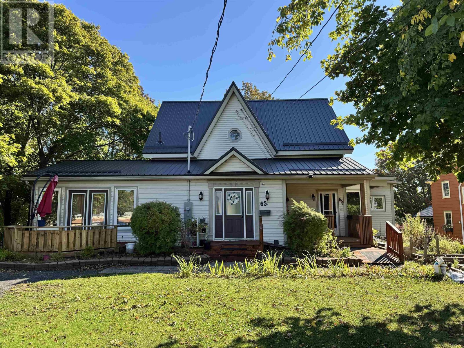 65 Company St, New Glasgow, NS B2H 1N9