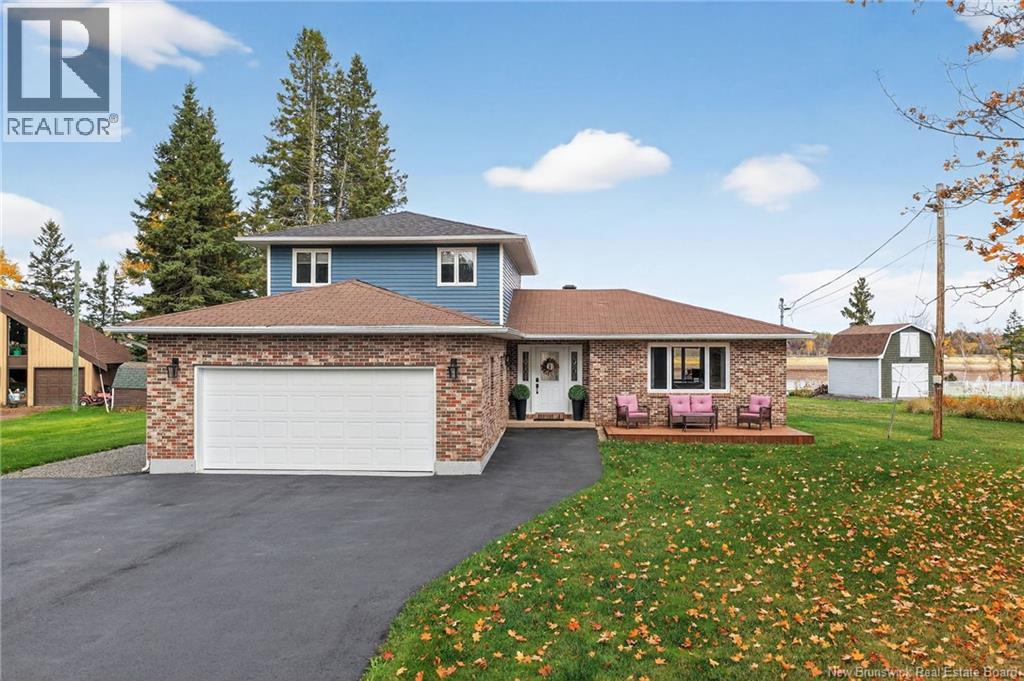 1069 Coverdale Rd, Riverview, NB E1B 5G4