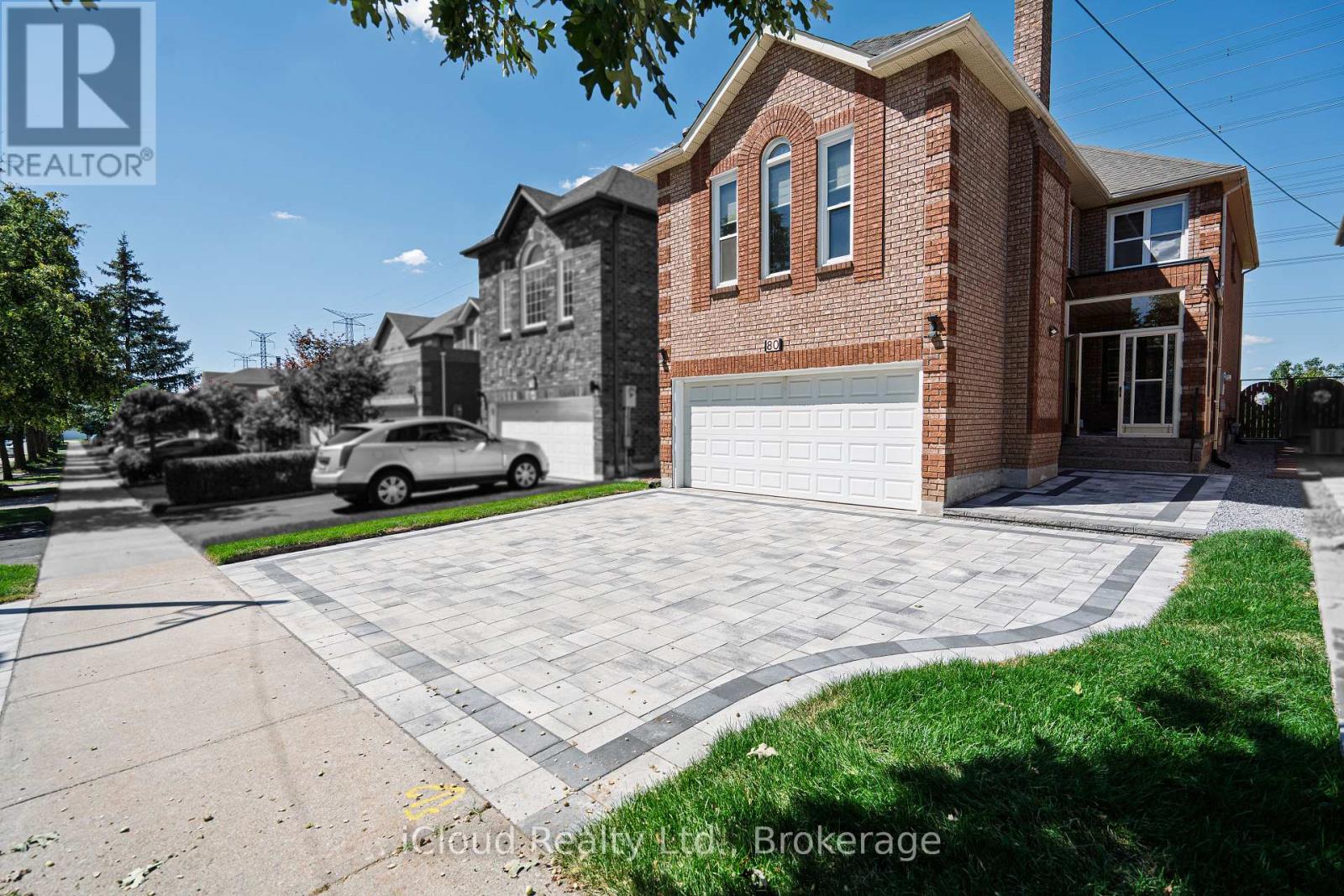 80 Venice Cres W, Vaughan, ON L4J 7T1