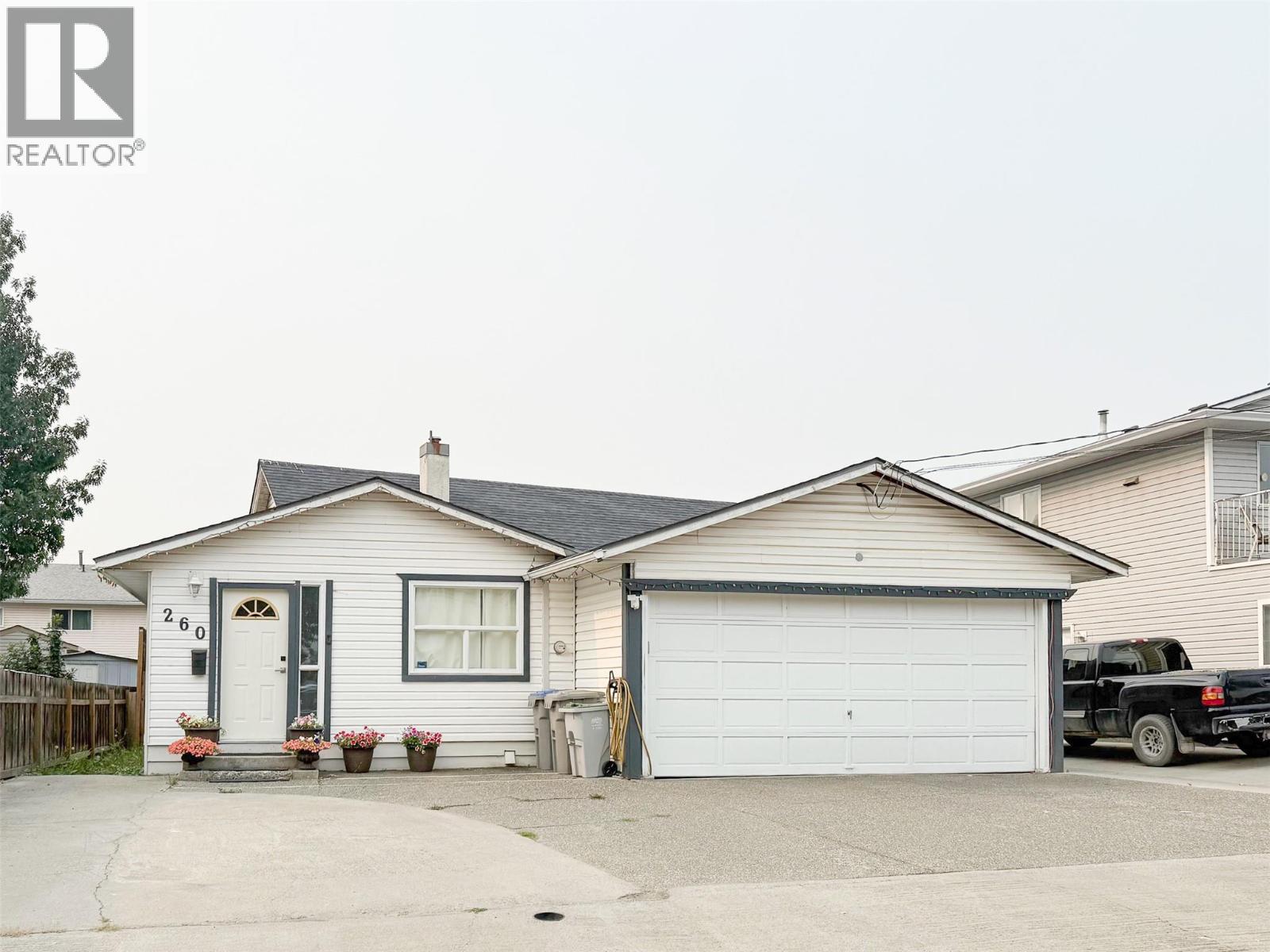 260 Tamarack Ave, Kamloops, BC V2B 1G7
