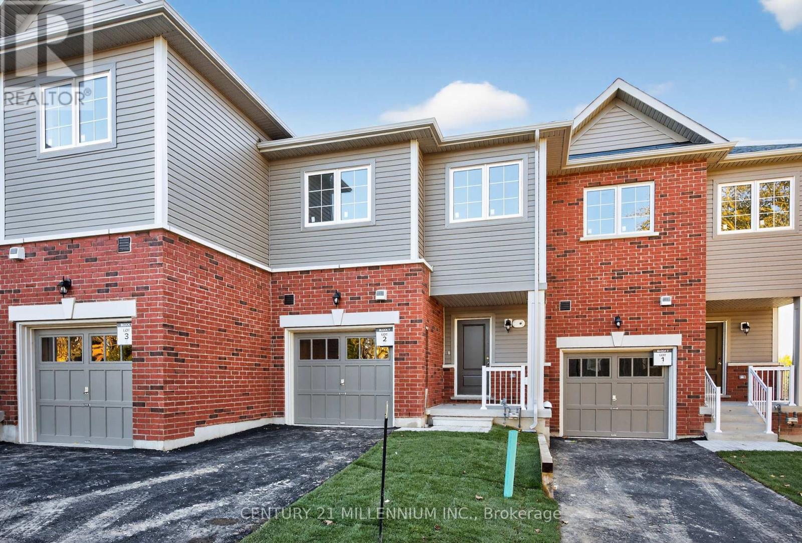 102 Walden Dr, Shelburne, ON L9V 3Y1