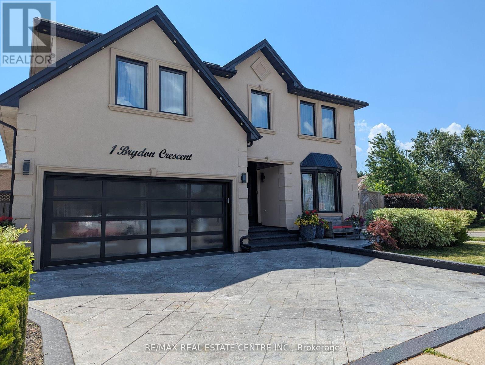 1 Brydon Cres, Brampton, ON L6X 3H5