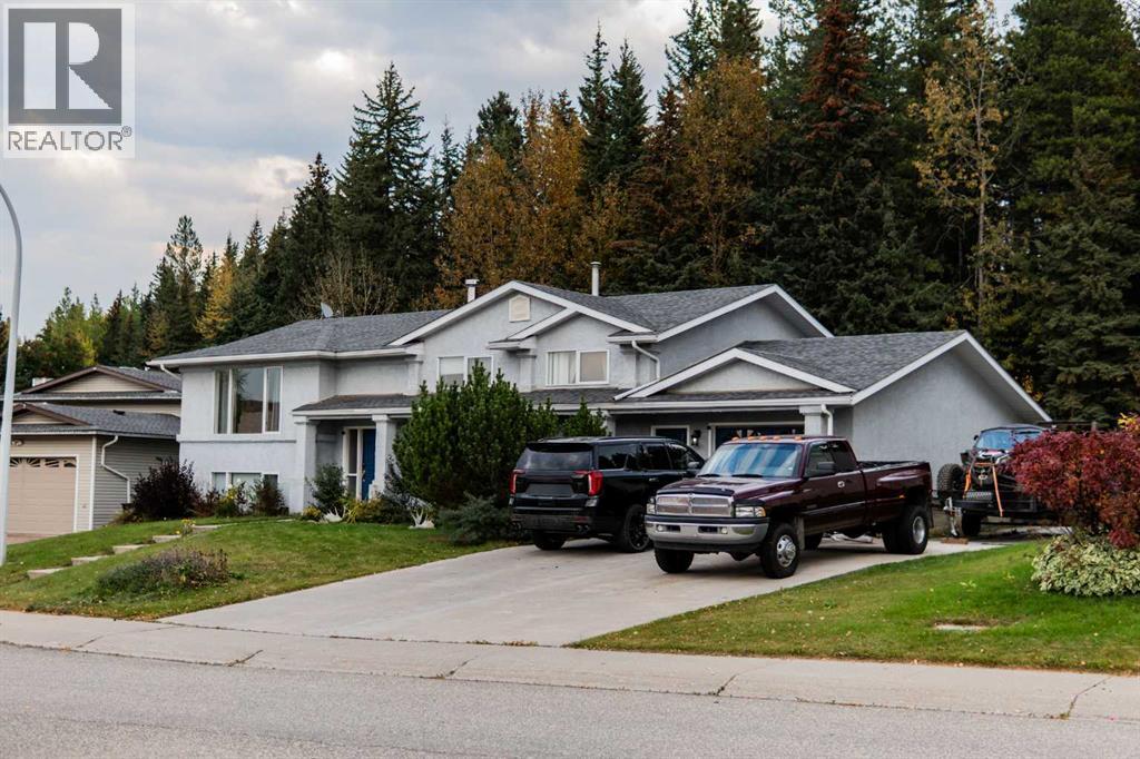 127 Sitar Cres, Hinton, AB T7V 1S6