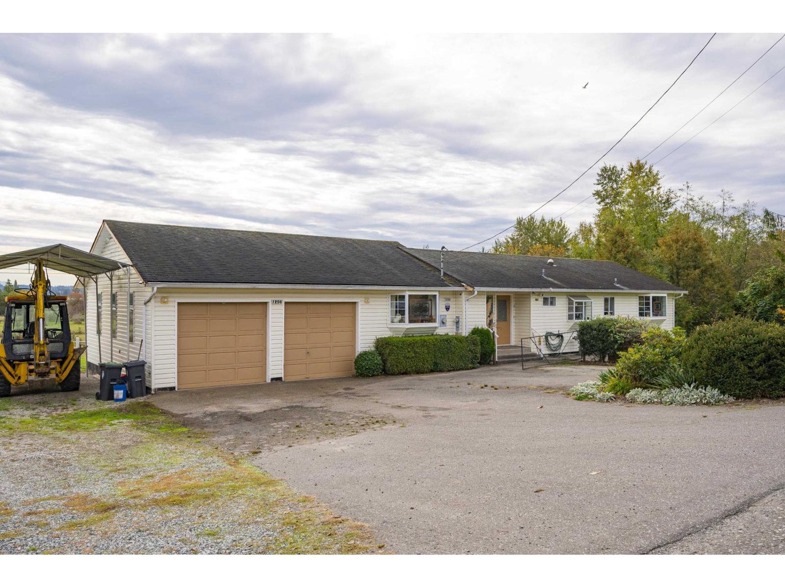 7256 Smith Cres, Langley, BC V2Y 2R4