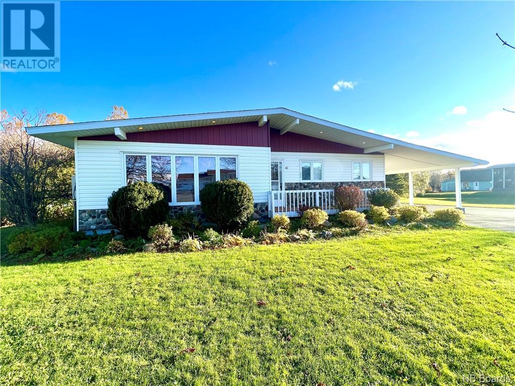 61 Rue Du Ruisseau, Lamque, NB E8T 1M2