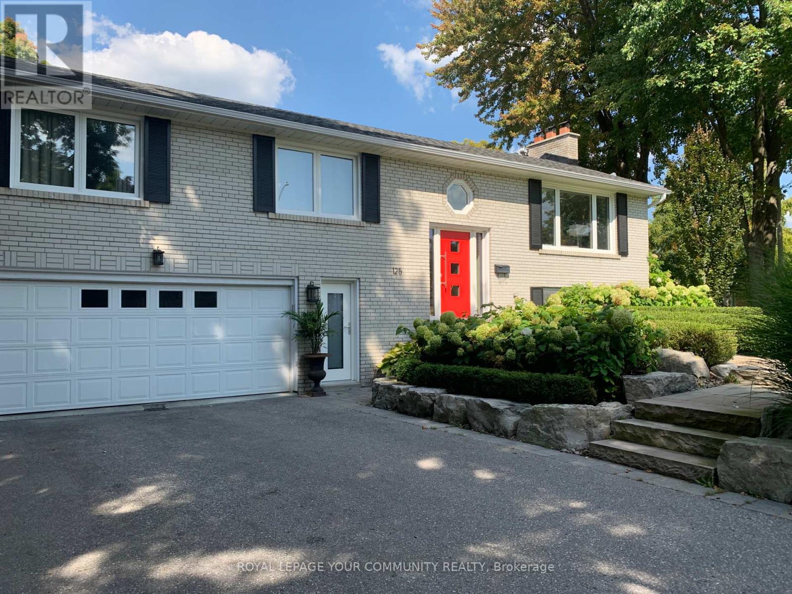 125 Laverock Ave, Richmond Hill, ON L4C 4J8