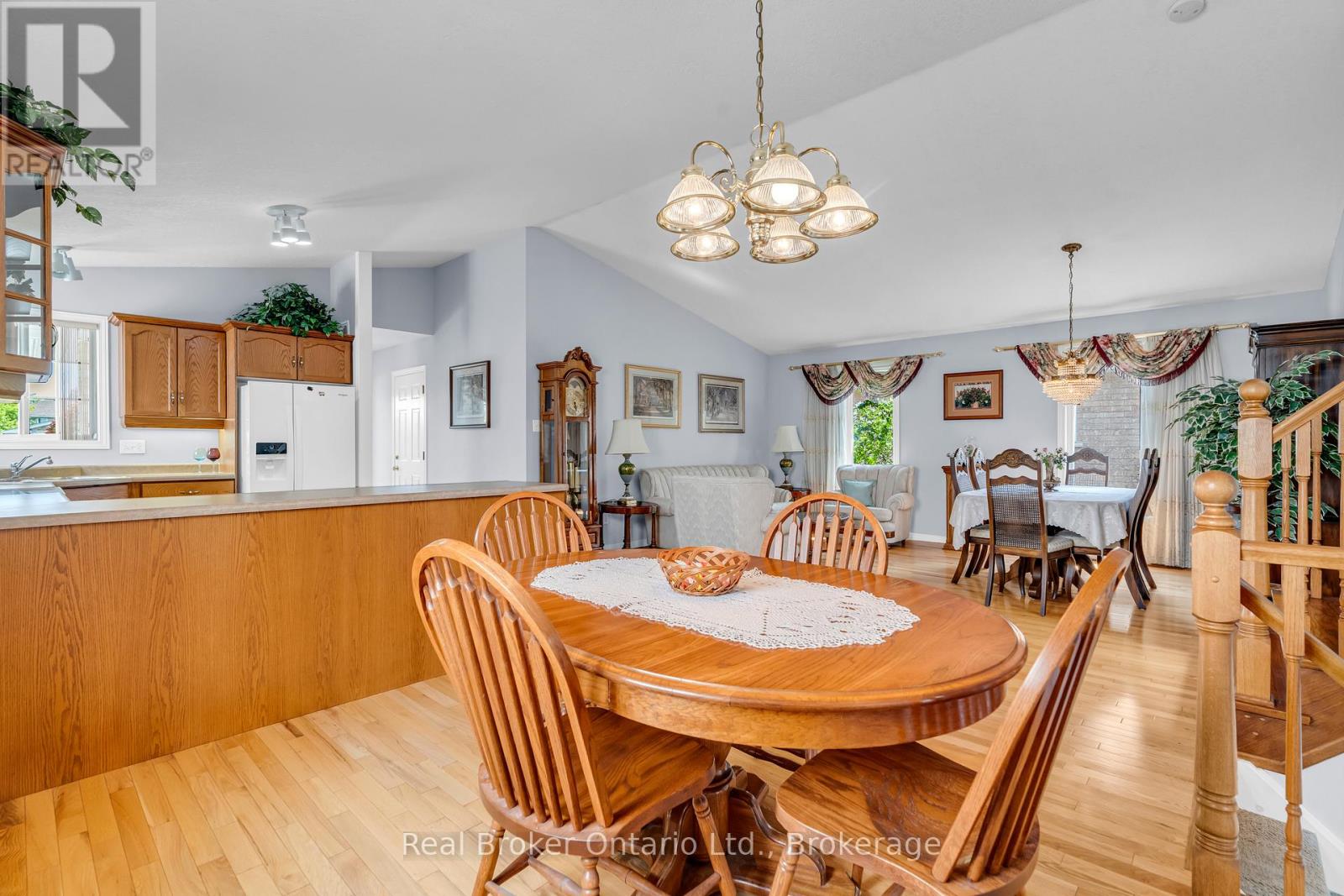 37 Borland Dr, Guelph, ON N1G 5B5