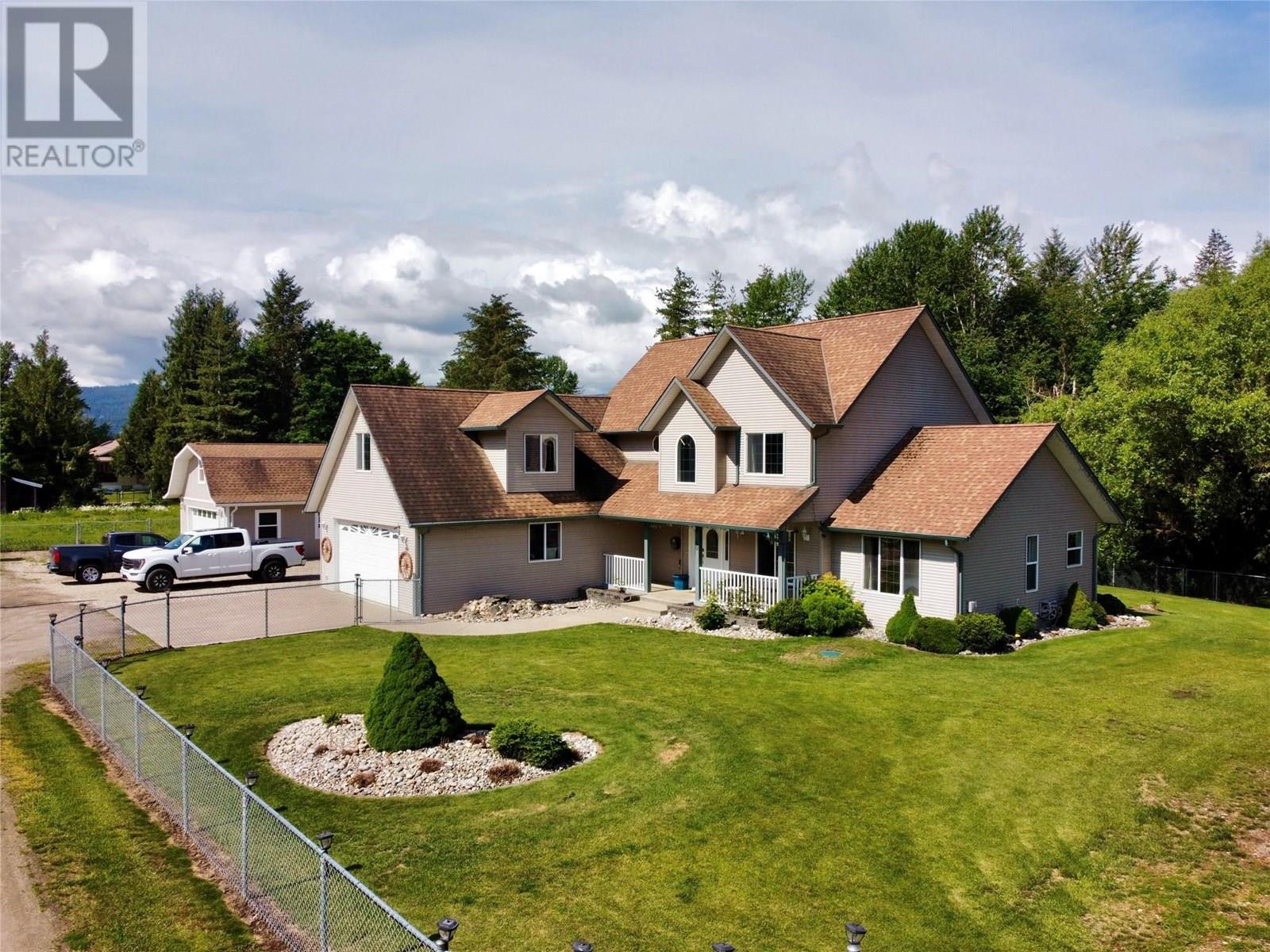 160 Carlin St, Grindrod, BC V0E 1Y0