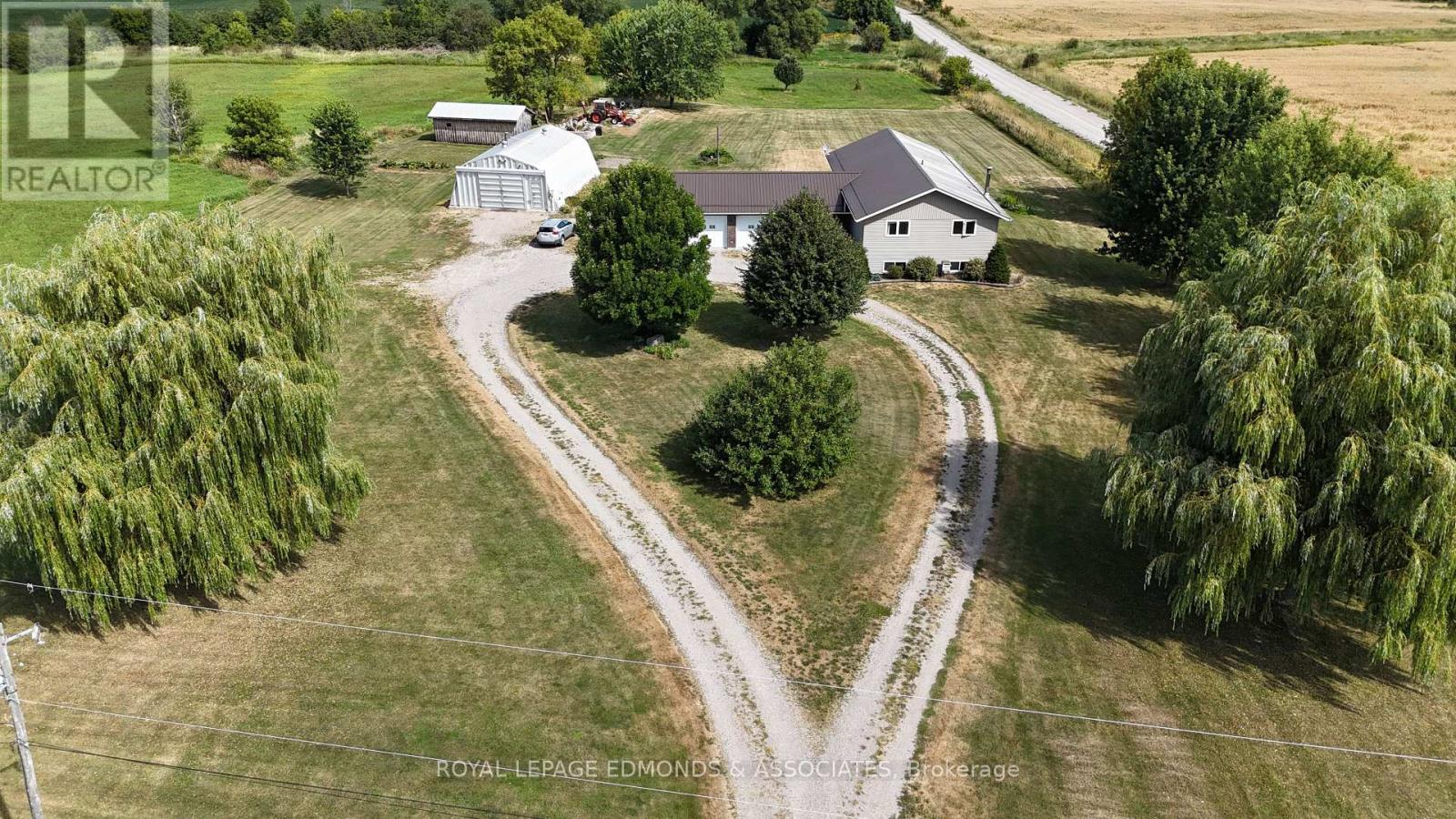 1388 Bromley Line E, Whitewater Region, ON K0J 2L0