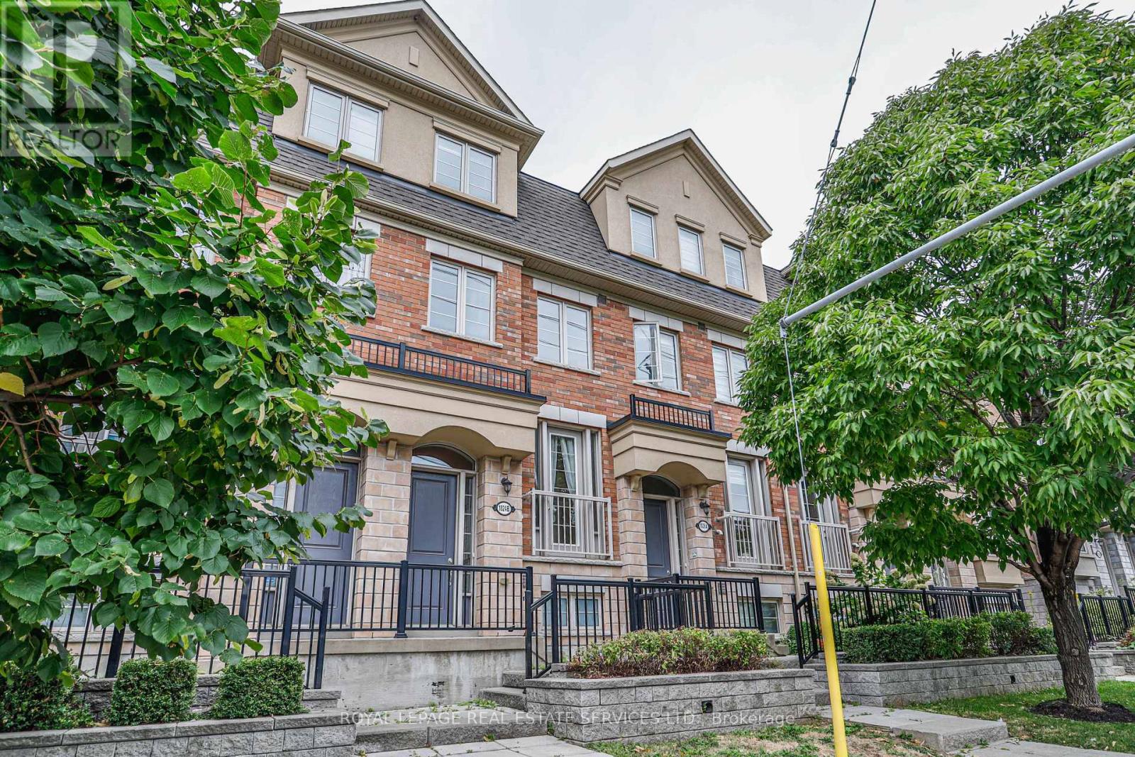 1024 Islington Ave W #b, Toronto, ON M8Z 4R3