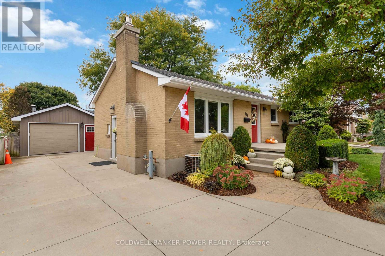 189 Starlight Ave, London, ON N5W 4X9
