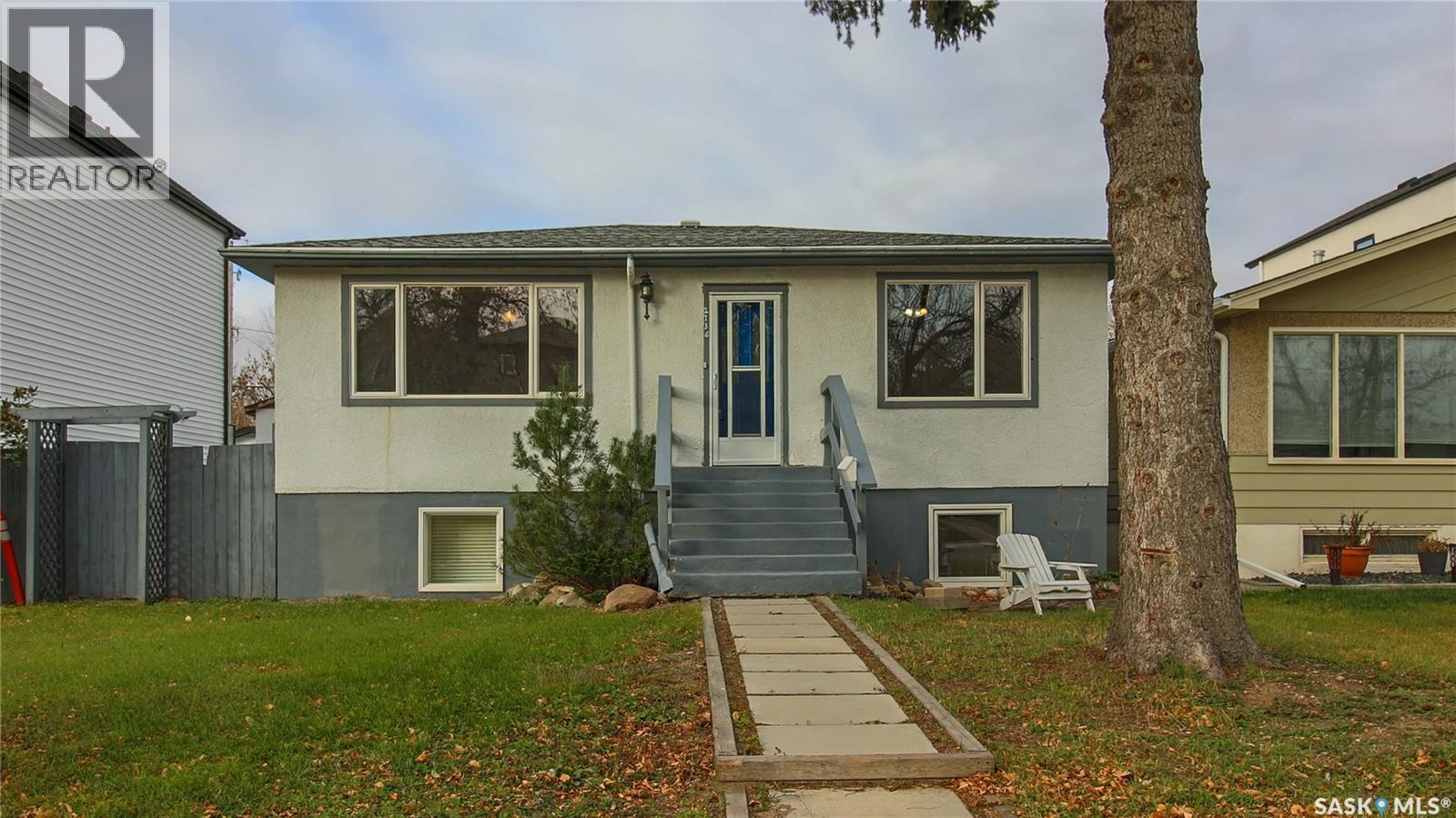 2736 Reynolds St, Regina, SK S4N 3P4