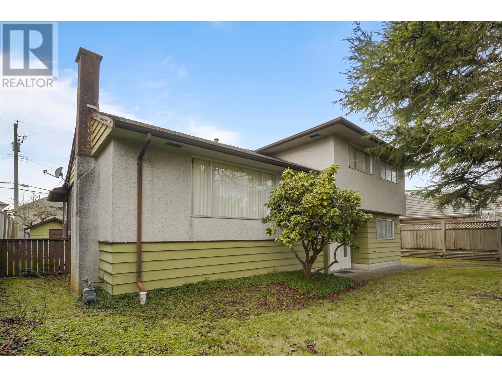 9831 Seacote Rd, Richmond, BC V7A 4A6