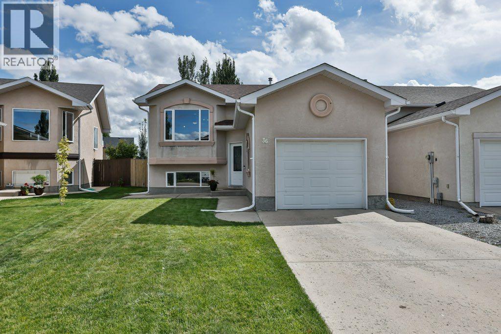 36 Blackfoot Cir W, Lethbridge, AB T1K 7T1