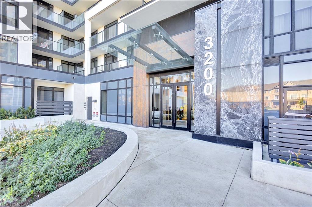 3200 William Coltson Avenue Unit 721, Oakville, ON L6H 7W6
