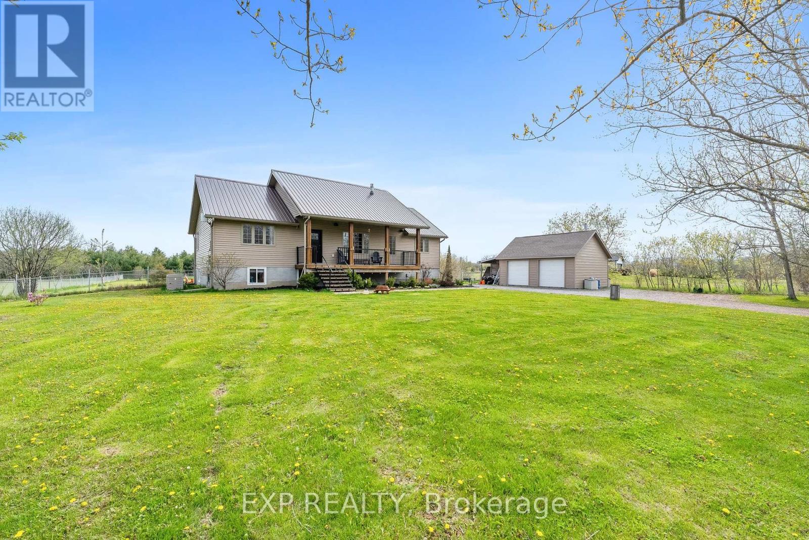 96 Huycks Bay Rd, Prince Edward County Hillier Ward, ON K0K 3L0