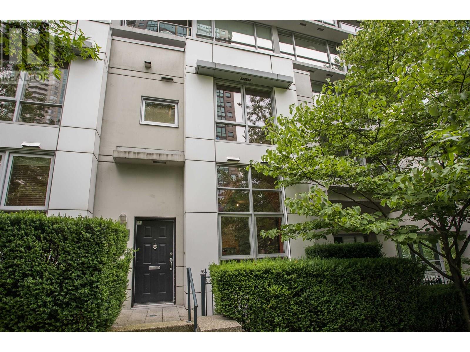 707 Broughton Street, Vancouver, BC V6G 3K5