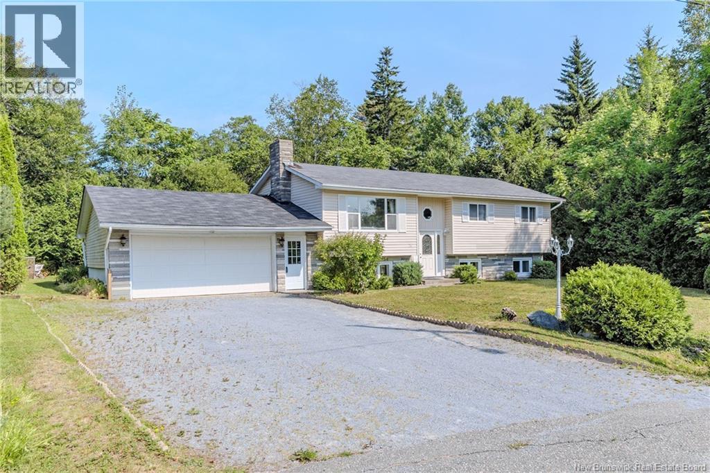 70 Leighside Ct, Grand Bay-Westfield, NB E5K 1Z4