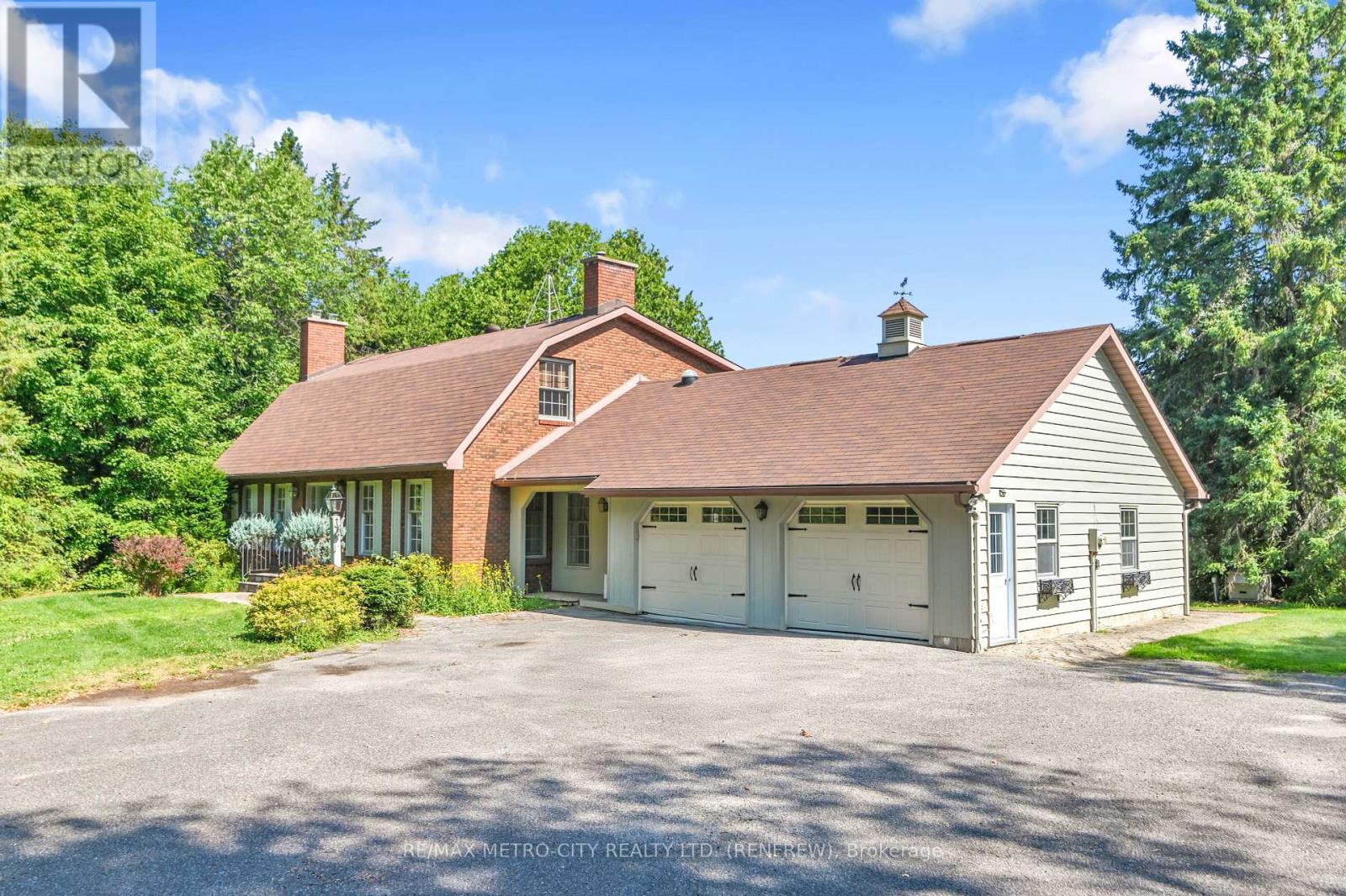 2928 Burnstown Rd, Horton, ON K7V 3Z4