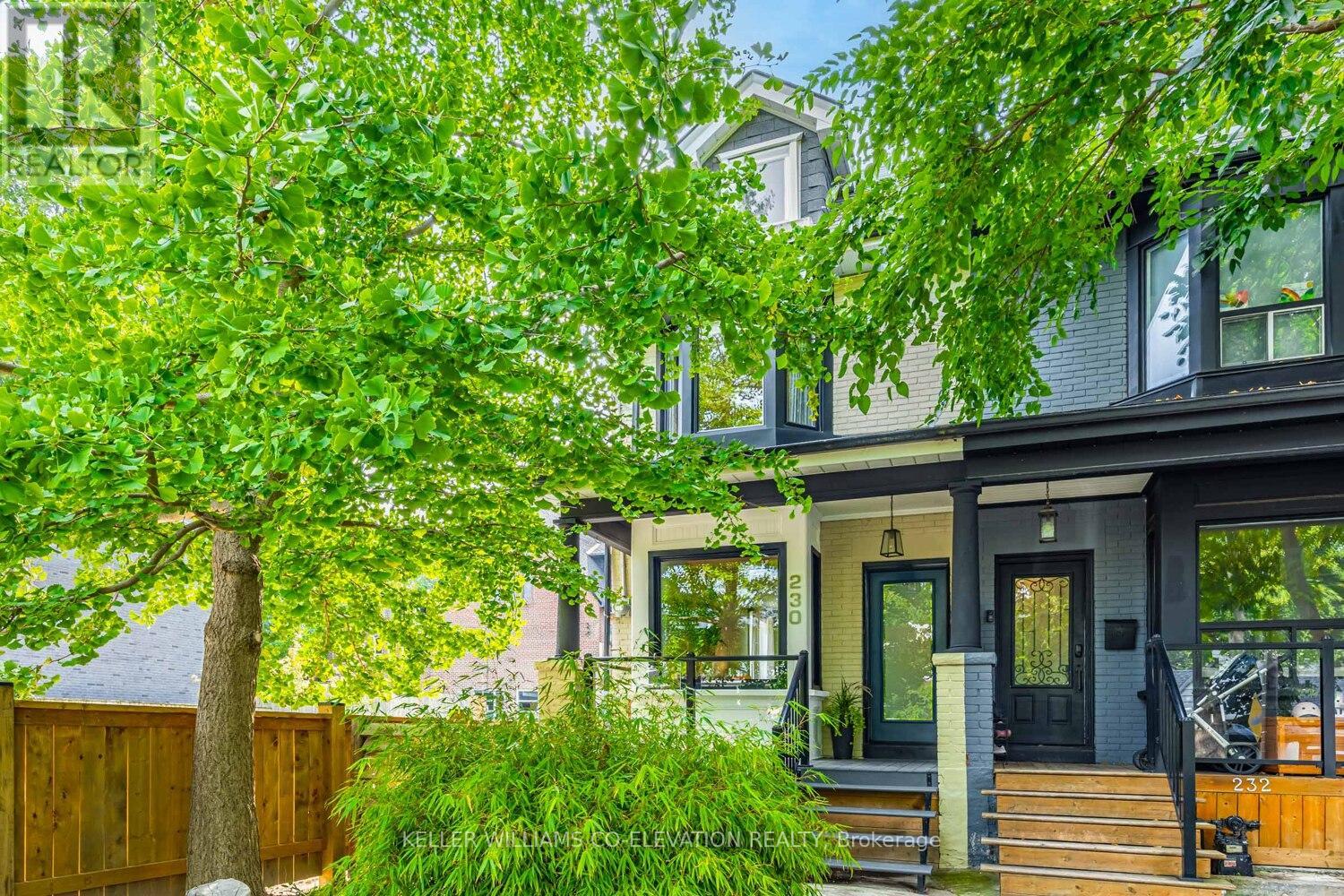 230 Ashdale Ave, Toronto, ON M4L 2Y9