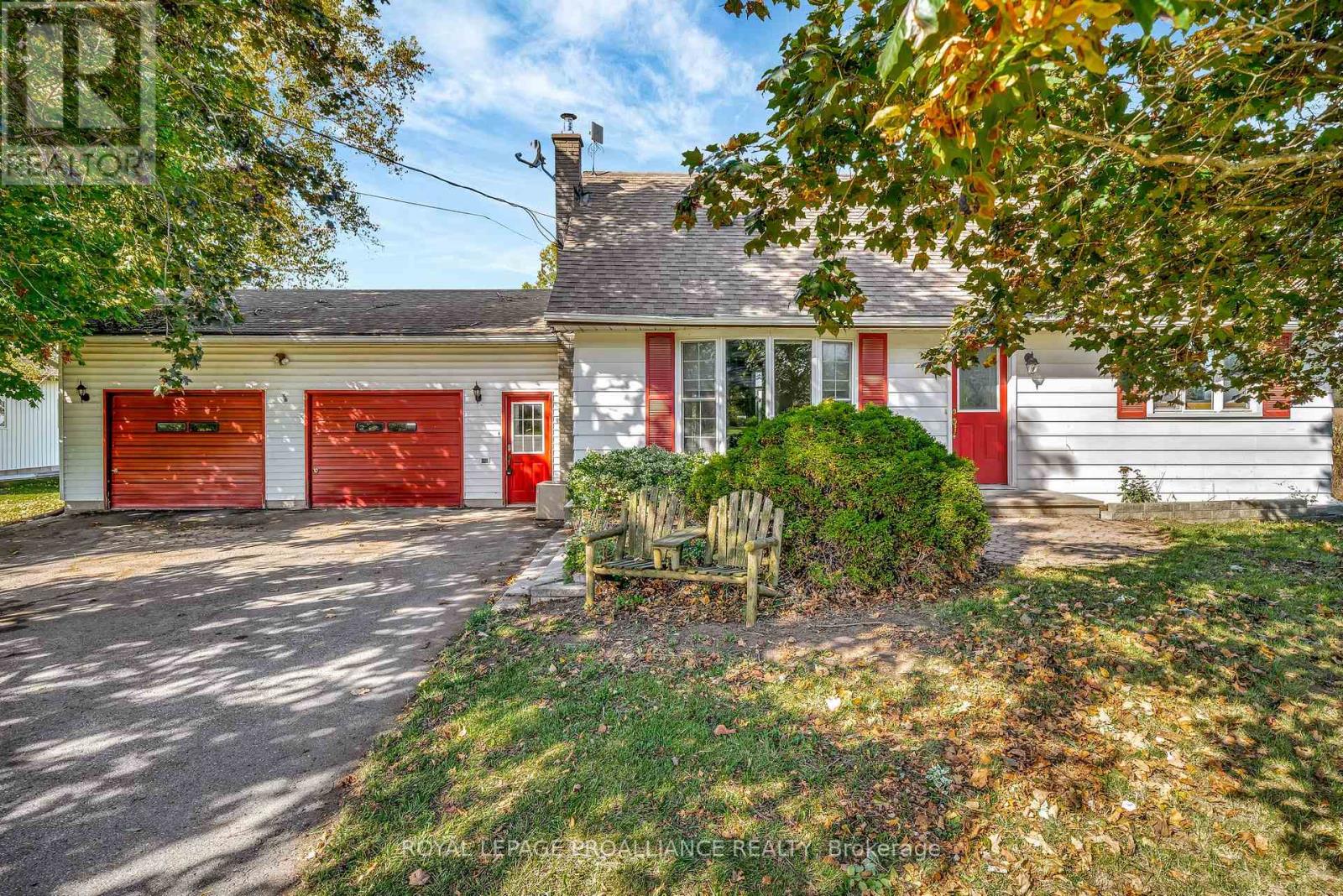 1067 Airport Pkwy, Belleville, ON K8N 4Z6
