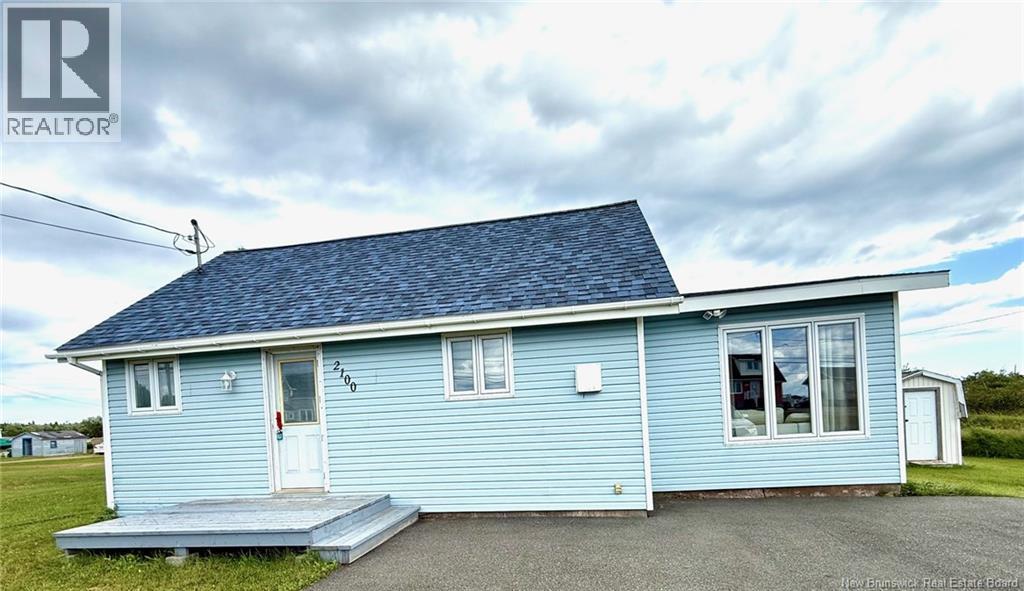 2100 Route 305, Cap-bateau, NB E8T 3H1